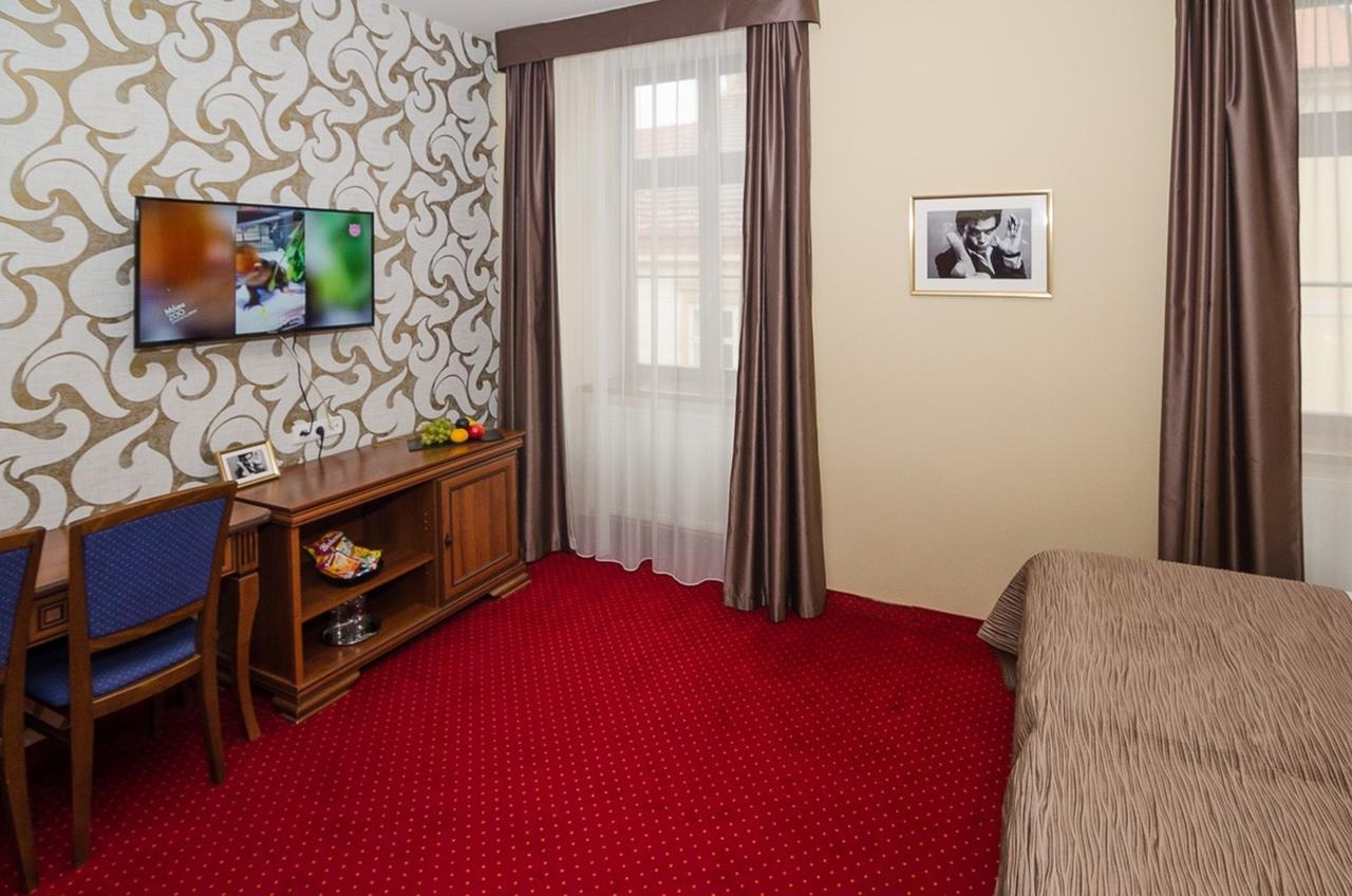 Hotel Hejtmansky Dvur Slaný Exterior foto